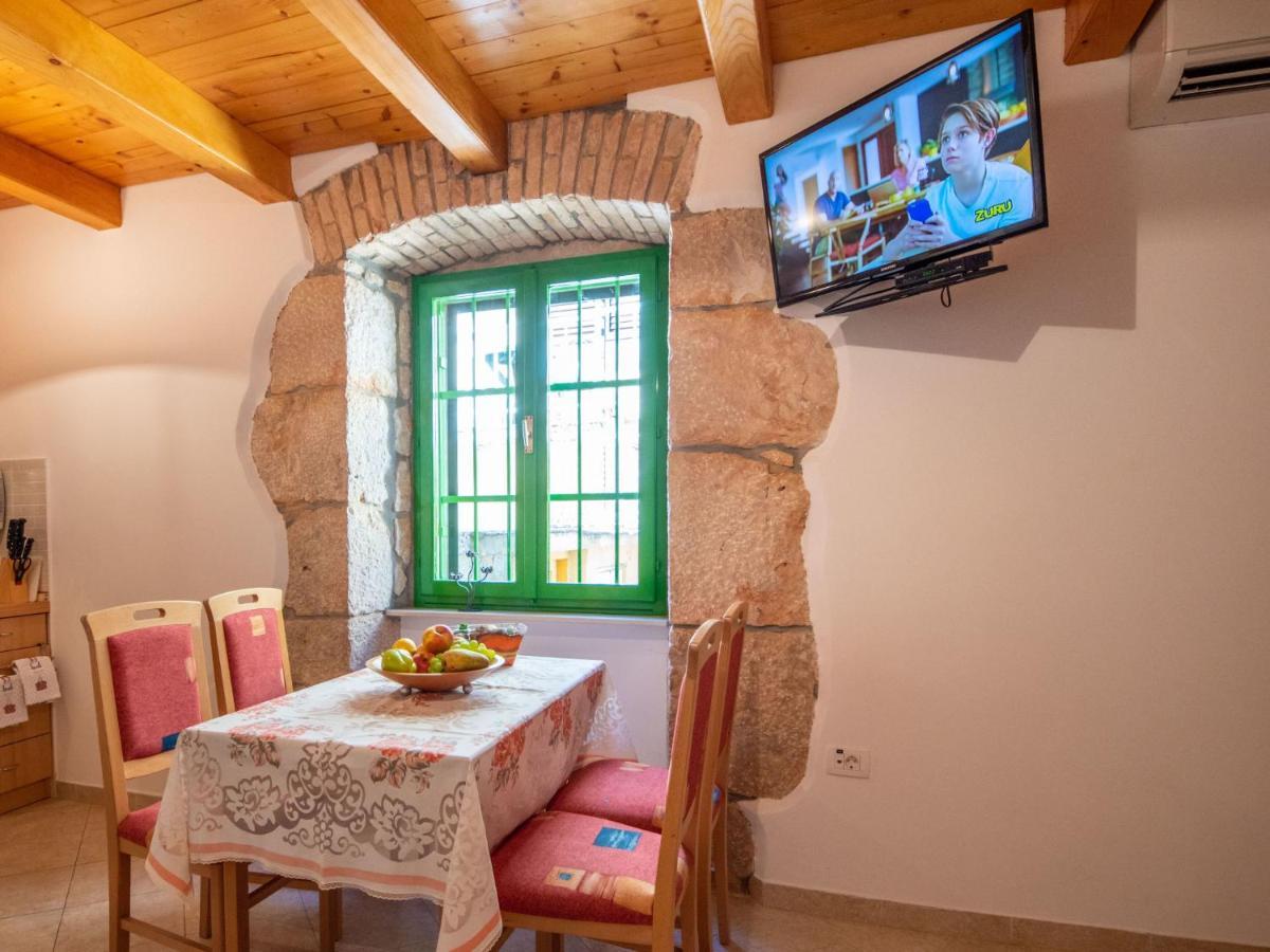 Apartment Kristijan By Interhome Brseč Zewnętrze zdjęcie